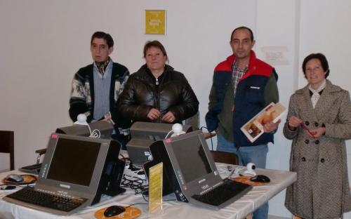 Introducción a Informática en Bahabón de Esgueva (febrero 2010).
